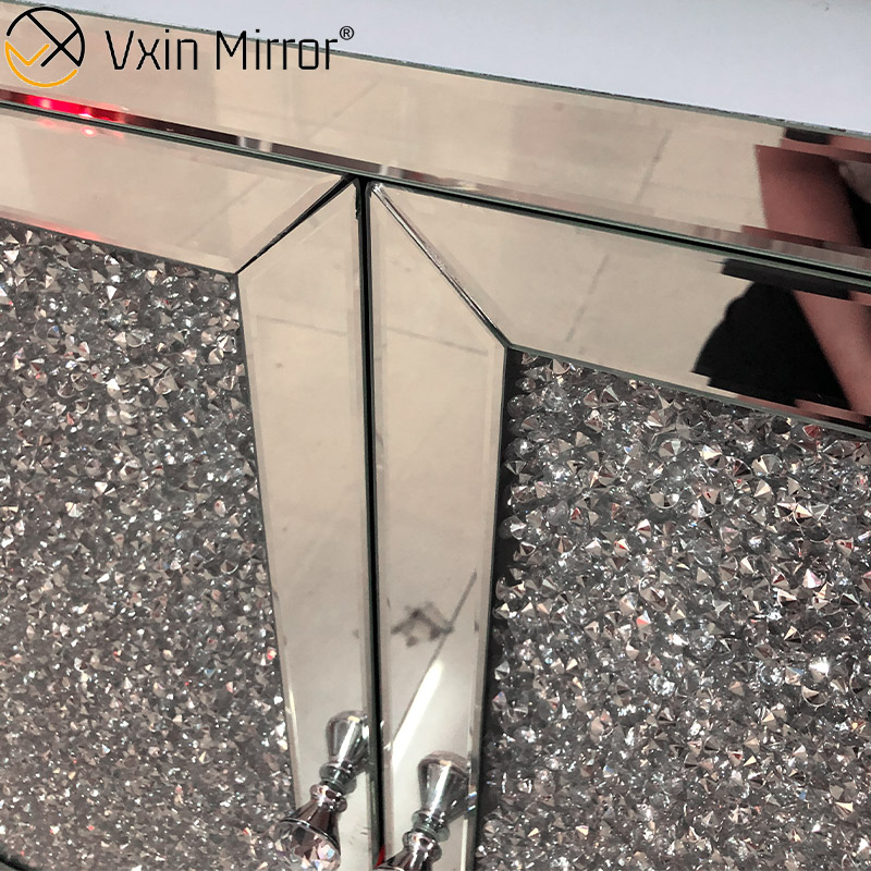 Светодиодный стеклянный декор WXF-2123 Серебряный современный шкаф из дробленого зеркала с выдвижными ящиками Muti