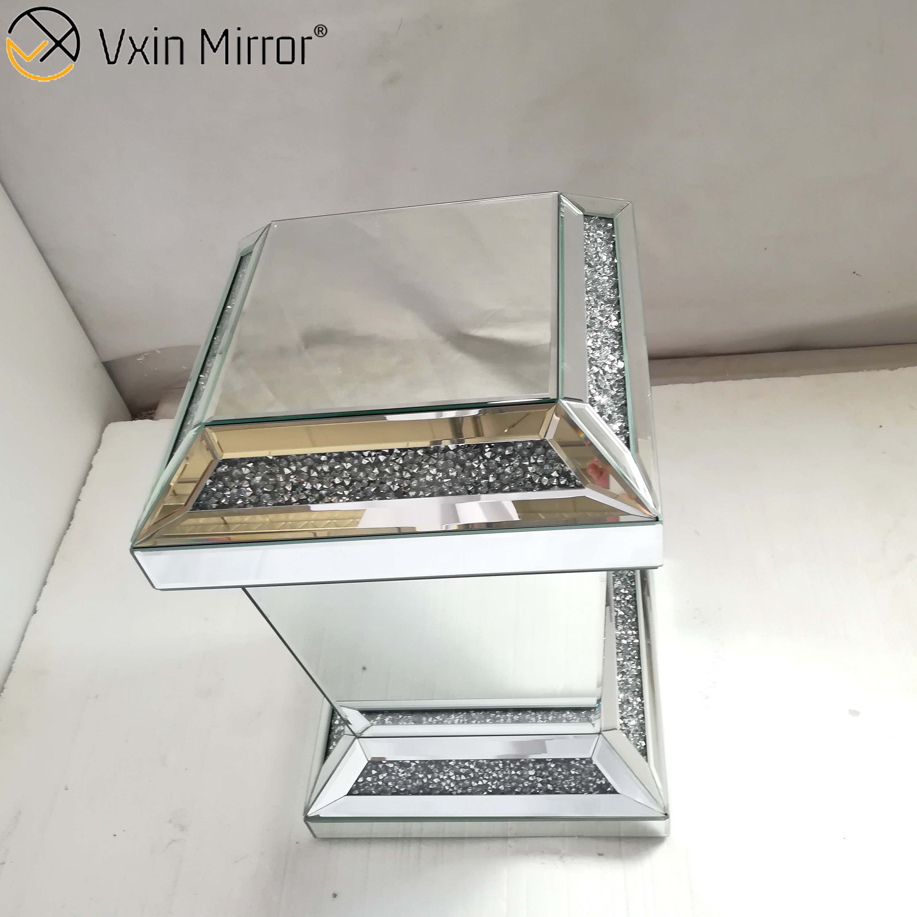 Оптовая торговля WXF-725 Clear Glass Hotel Living Room Decor Crystal Mirror Side Table